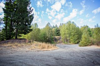 Photo 2: 1685 Spruston Rd in Nanaimo: Na Extension Land for sale : MLS®# 892208