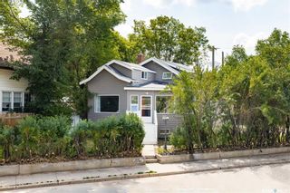 Photo 1: 1105 Kilburn Avenue in Saskatoon: Buena Vista Residential for sale : MLS®# SK935216