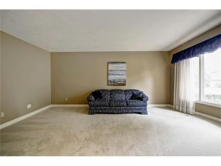 Photo 4: 435 OAKSIDE Circle SW in Calgary: Oakridge House for sale : MLS®# C4079692