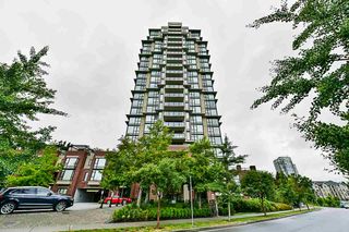 Photo 1: 1003 15 E ROYAL Avenue in New Westminster: Fraserview NW Condo for sale in "Victoria Hill" : MLS®# R2285677