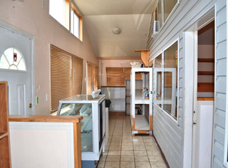 Photo 14: 14 room Motel for sale Vancouver island BC: Business with Property for sale : MLS®# 878868