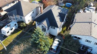Photo 1: 1117 Wychbury Ave in Esquimalt: Es Saxe Point House for sale : MLS®# 919212
