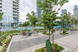 Photo 15: 2210 6080 MCKAY Avenue in Burnaby: Metrotown Condo for sale in "STATION SQUARE 4" (Burnaby South)  : MLS®# R2702748