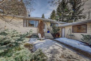 Photo 5: 5924 Bow Crescent NW in Calgary: Bowness Detached for sale : MLS®# A2115177