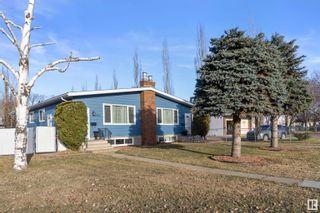 Photo 2: 8604 /8606 66 Avenue in Edmonton: Zone 17 House Duplex for sale : MLS®# E4365460