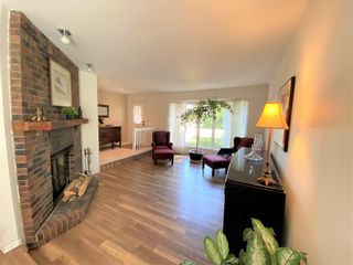 Photo 4: 518 Charleswood Road in Winnipeg: Charleswood Residential for sale (1G)  : MLS®# 202120289