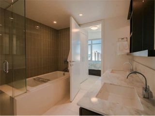 Photo 15: 2105 1028 BARCLAY Street in Vancouver: West End VW Condo for sale in "THE PATINA" (Vancouver West)  : MLS®# V1046189