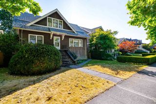 Photo 1: 2356 W 12TH Avenue in Vancouver: Kitsilano House for sale (Vancouver West)  : MLS®# R2725431
