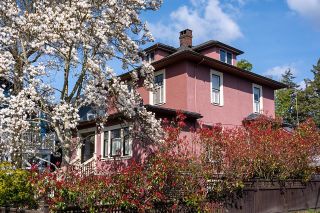 Photo 2: 2920 CAROLINA Street in Vancouver: Mount Pleasant VE House for sale (Vancouver East)  : MLS®# R2769280