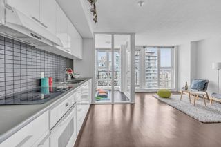 Photo 11: 2907 602 CITADEL Parade in Vancouver: Downtown VW Condo for sale in "Spectrum 4" (Vancouver West)  : MLS®# R2752354