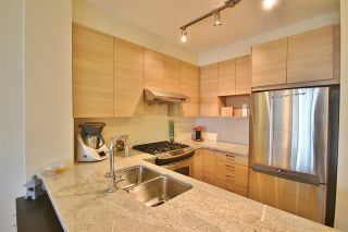 Photo 5: 339 9399 ODLIN Road in Richmond: West Cambie Condo for sale in "Mayfair Place By Polygon" : MLS®# R2087089