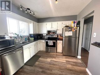 Photo 2: 2543 COUTLEE AVE in Merritt: House for sale : MLS®# 177053
