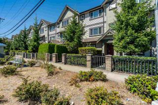 Photo 2: 24 10999 STEVESTON Highway in Richmond: McNair Townhouse for sale in "Ironwood Gate" : MLS®# R2480578