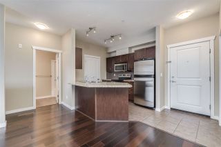 Photo 10: 207 2336 WHYTE Avenue in Port Coquitlam: Central Pt Coquitlam Condo for sale in "CENTREPOINTE" : MLS®# R2423932