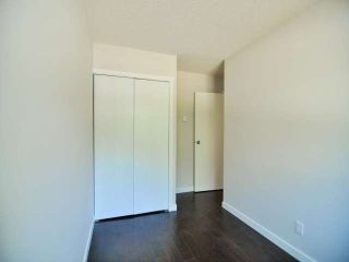Photo 12: 887 CUNNINGHAM LN in Port Moody: North Shore Pt Moody Condo for sale : MLS®# V1021537