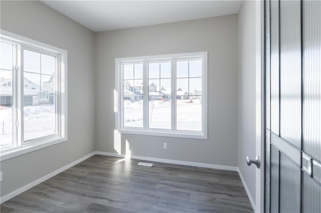 Photo 13: Photos: 3 Bayside Cove: Airdrie House for sale : MLS®# C4166384
