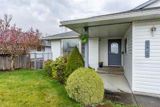 Photo 2: 8462 JENNINGS Street in Mission: Mission BC House for sale : MLS®# R2410781