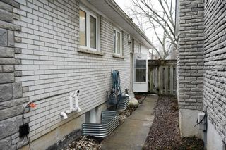 Photo 2: Bsmt 156 Holmcrest Trail in Toronto: Centennial Scarborough House (Bungalow) for lease (Toronto E10)  : MLS®# E5858371