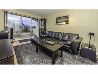 Photo 3: 408 1099 E BROADWAY in Vancouver: Mount Pleasant VE Condo for sale (Vancouver East)  : MLS®# V1099206