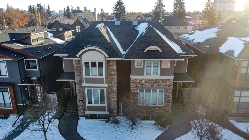 Main Photo: 1607 19 Avenue NW in Calgary: Capitol Hill Semi Detached (Half Duplex) for sale : MLS®# A2012817