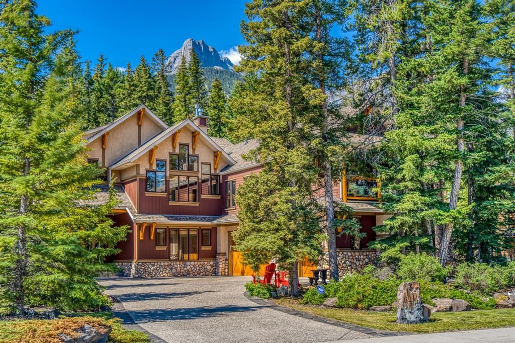Main Photo: 112 Dyrgas Gate: Canmore Detached for sale : MLS®# A1233485