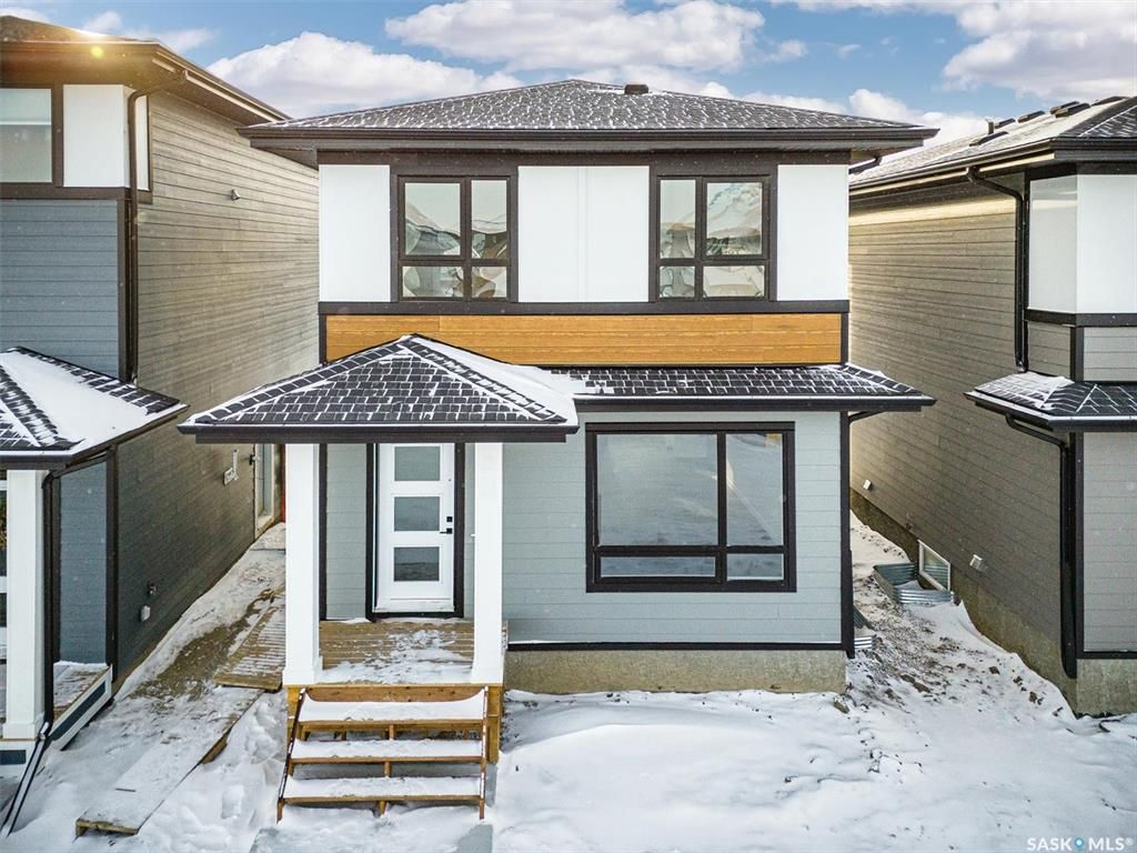 Main Photo: 114 Leskiw Lane in Saskatoon: Rosewood Residential for sale : MLS®# SK945573