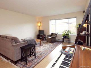 Photo 3: 45 3400 Coniston Cres in CUMBERLAND: CV Cumberland Row/Townhouse for sale (Comox Valley)  : MLS®# 712173
