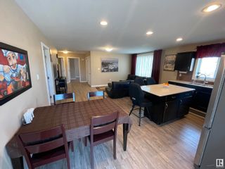 Photo 11: 15803 104 Avenue in Edmonton: Zone 21 House Half Duplex for sale : MLS®# E4383773