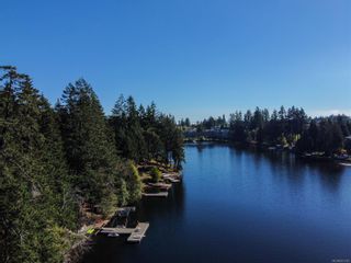 Photo 2: 209 3270 Ross Rd in Nanaimo: Na Uplands Condo for sale : MLS®# 931742