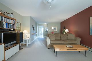 Photo 7: 218 32691 GARIBALDI Drive in Abbotsford: Abbotsford West Townhouse for sale in "CARRIAGE LANE" : MLS®# R2127583