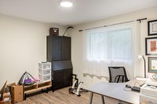 Photo 11: 776/778 Royal Oak Ave in Saanich: SE Broadmead Full Duplex for sale (Saanich East)  : MLS®# 947757
