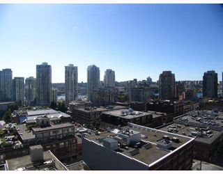 Photo 1: 1503 1055 HOMER Street in Vancouver: Downtown VW Condo for sale in "DOMUS" (Vancouver West)  : MLS®# V786671
