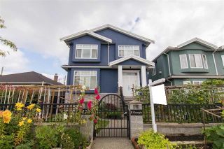 Photo 1: 2741 E GEORGIA Street in Vancouver: Renfrew VE House for sale (Vancouver East)  : MLS®# R2128620