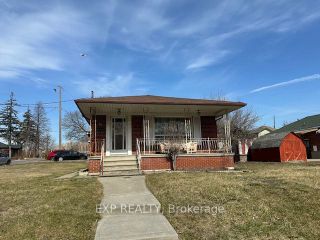 Photo 1: 74 William Cragg Drive in Toronto: Downsview-Roding-CFB House (Bungalow) for sale (Toronto W05)  : MLS®# W8178184
