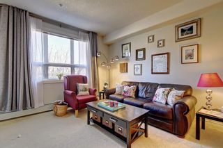 Photo 11: 214 26 Val Gardena View SW in Calgary: Springbank Hill Apartment for sale : MLS®# A2022915