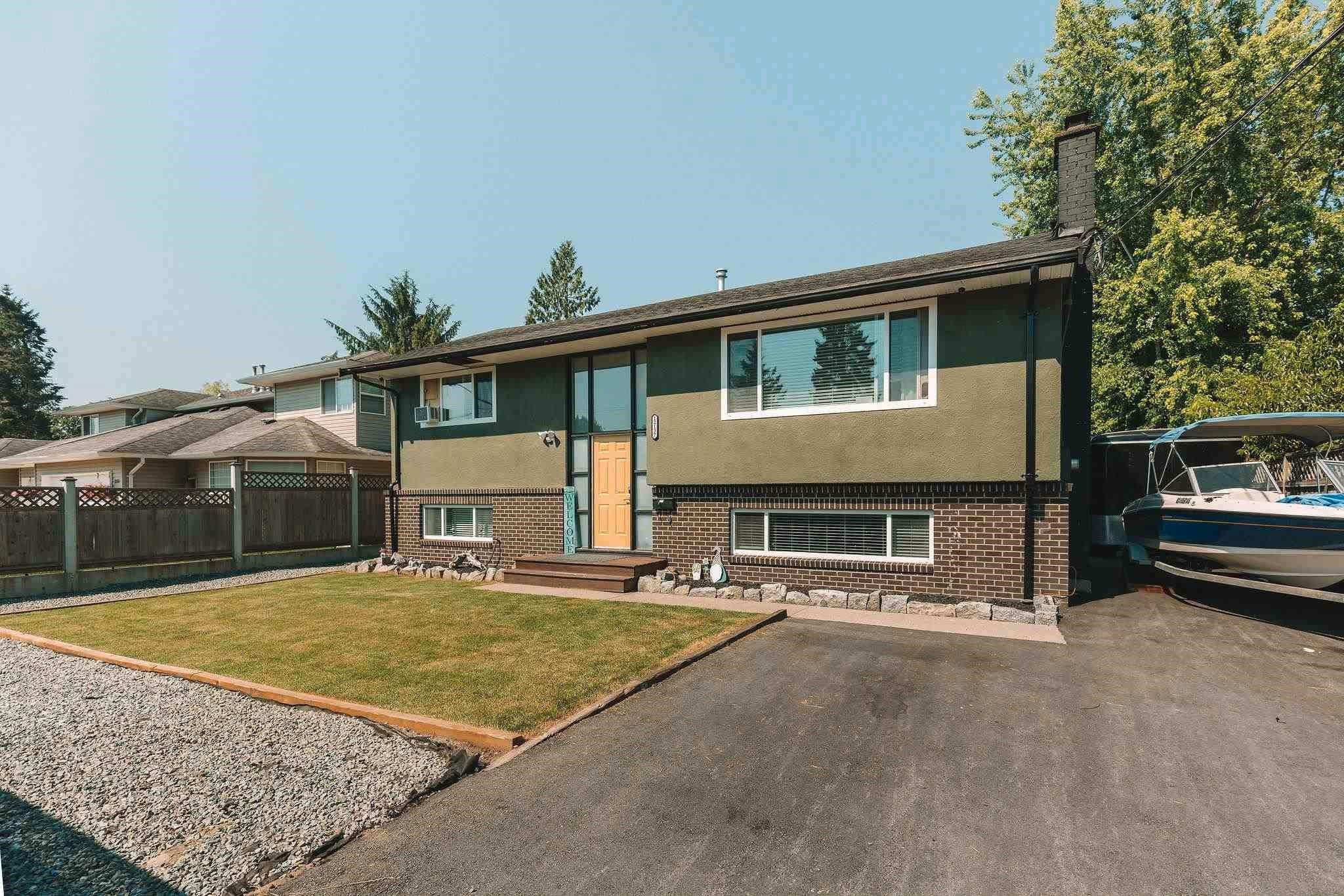 Main Photo: 12137 221 Street in Maple Ridge: West Central House for sale : MLS®# R2778377