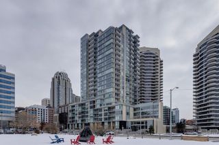 Photo 2: 1804 1025 5 Avenue SW in Calgary: Downtown West End Apartment for sale : MLS®# A2014080
