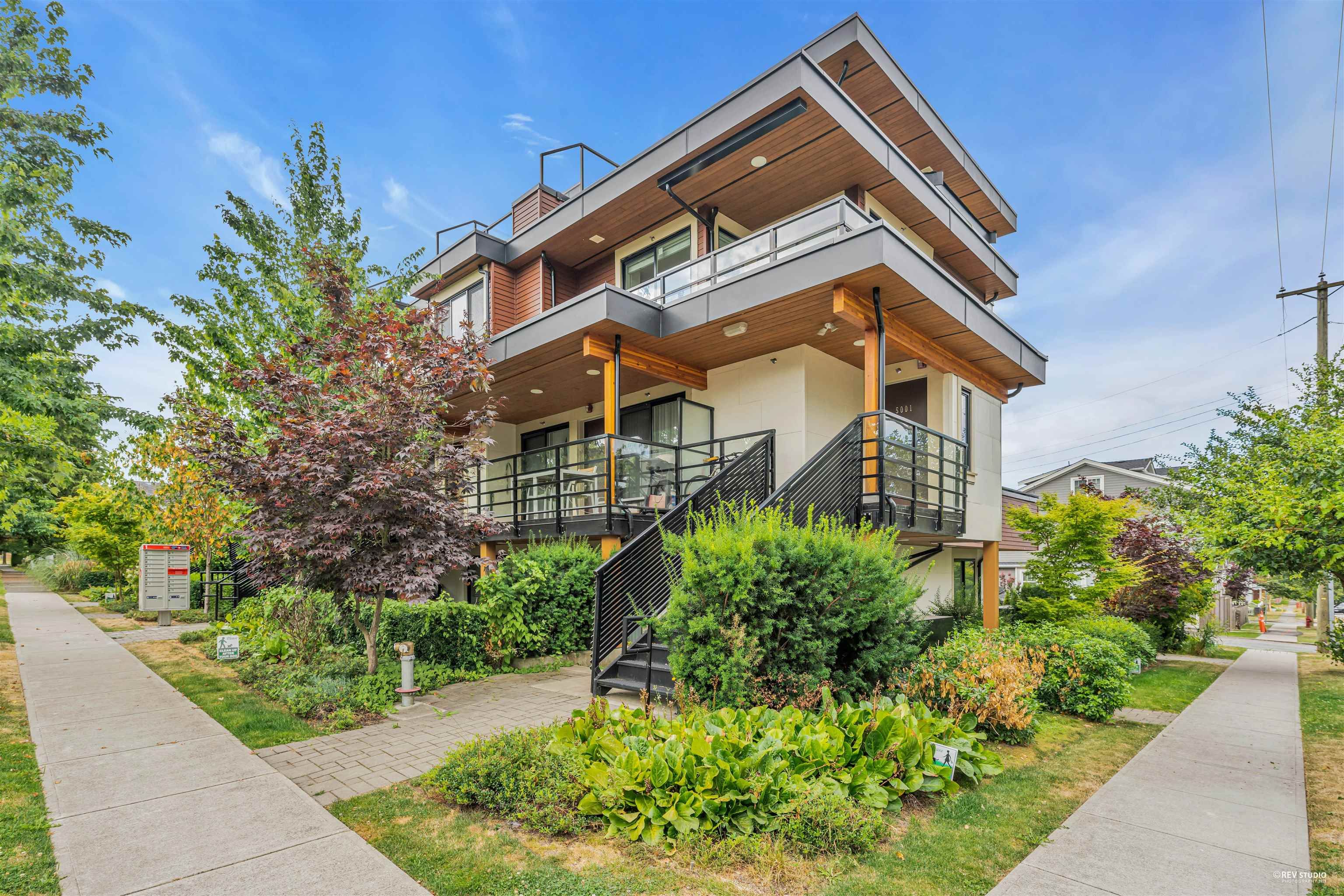 Main Photo: 5003 ST. MARGARETS Street in Vancouver: Collingwood VE Condo for sale in "NORQUAY 9" (Vancouver East)  : MLS®# R2714158