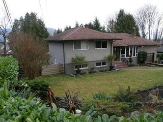 Photo 4: 3055 DAYBREAK AVENUE in Coquitlam: Home for sale