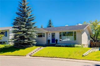 Photo 1: 6124 LEWIS Drive SW in Calgary: Lakeview Detached for sale : MLS®# C4293385