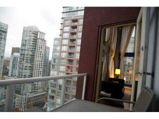 Photo 9: 1212 933 SEYMOUR Street in Vancouver: Downtown VW Condo for sale in "THE SPOT" (Vancouver West)  : MLS®# V850633