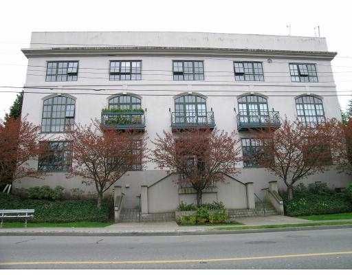 FEATURED LISTING: 303 4590 EARLES ST Vancouver