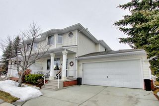 Photo 1: 23 Sierra Morena Gardens SW in Calgary: Signal Hill Row/Townhouse for sale : MLS®# A1076186