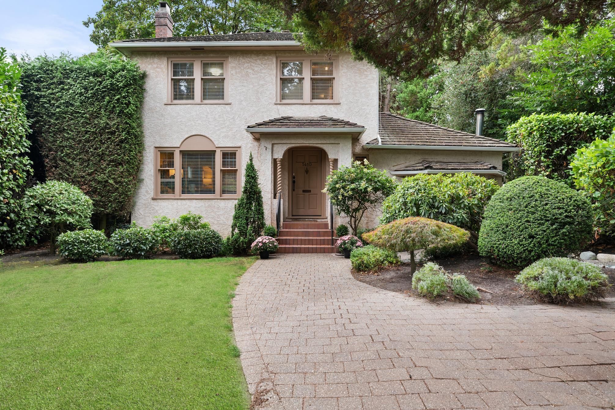 Main Photo: 1410 W 38TH Avenue in Vancouver: Shaughnessy House for sale (Vancouver West)  : MLS®# R2816092