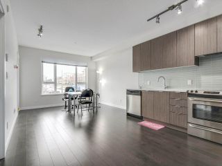Photo 4: 211 9168 SLOPES Mews in Burnaby: Simon Fraser Univer. Condo for sale (Burnaby North)  : MLS®# R2252542