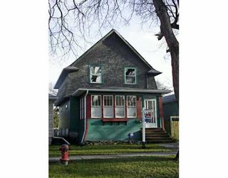 Photo 1: 851 STRATHCONA Street in Winnipeg: West End / Wolseley Single Family Detached for sale (West Winnipeg)  : MLS®# 2517974