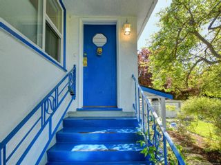 Photo 2: 308 Uganda Ave in Esquimalt: Es Kinsmen Park House for sale : MLS®# 875538