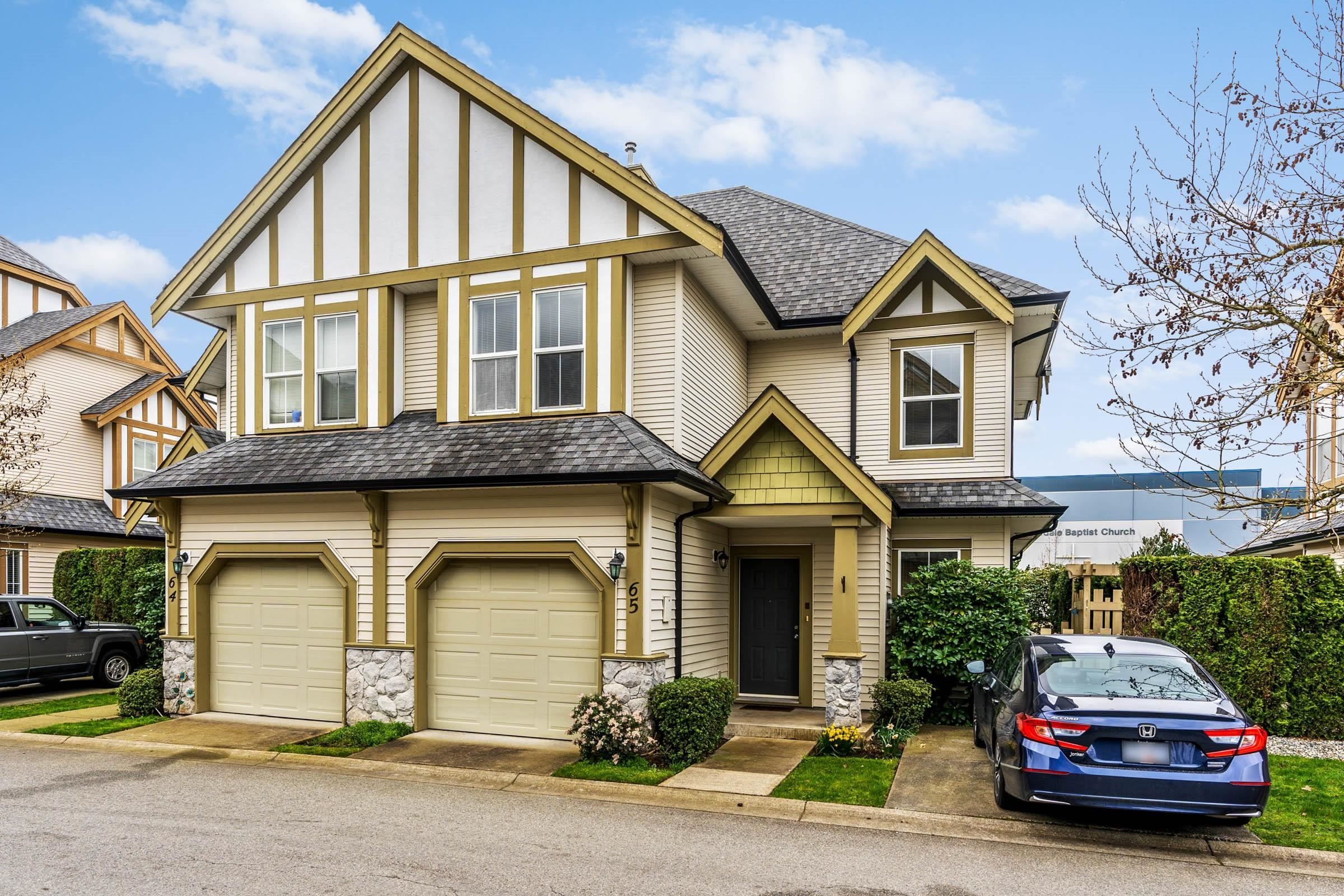 Main Photo: 65 18707 65 Avenue in Surrey: Cloverdale BC Townhouse for sale in "Legends" (Cloverdale)  : MLS®# R2671627