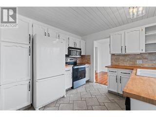 Photo 25: 3903 17 Street East Hill: Okanagan Shuswap Real Estate Listing: MLS®# 10308971