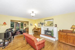 Photo 5: 984 Kentwood Terr in Saanich: SE Broadmead House for sale (Saanich East)  : MLS®# 885654